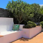 Soraya Faro Park Вилла Коста Бланка